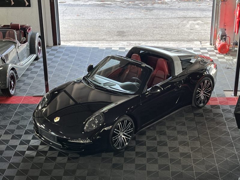 PORSCHE  911 991 TARGA 4 2015