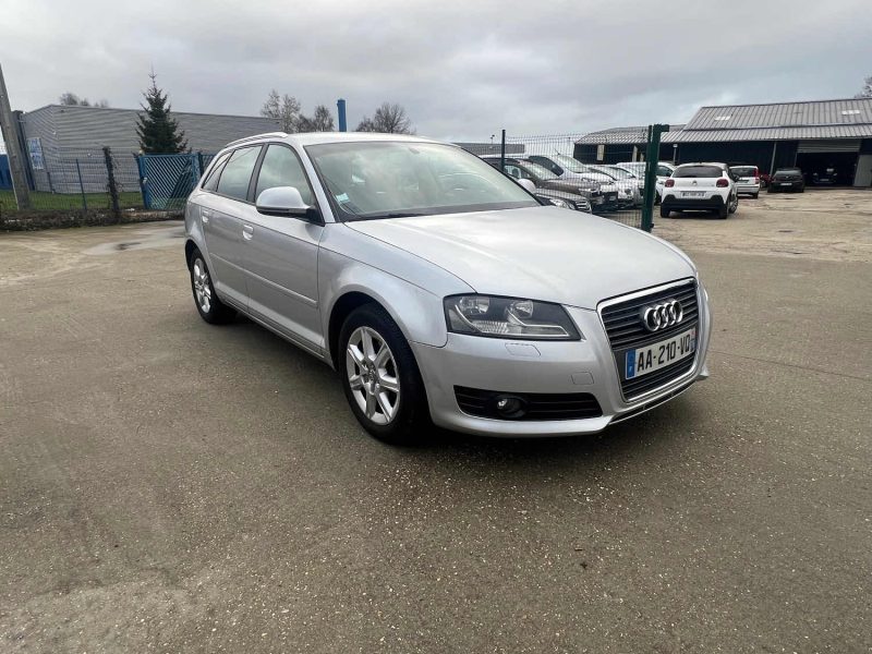 AUDI A3 SPORTBACK 2.0 TDI 140 CH ATTRACTION 