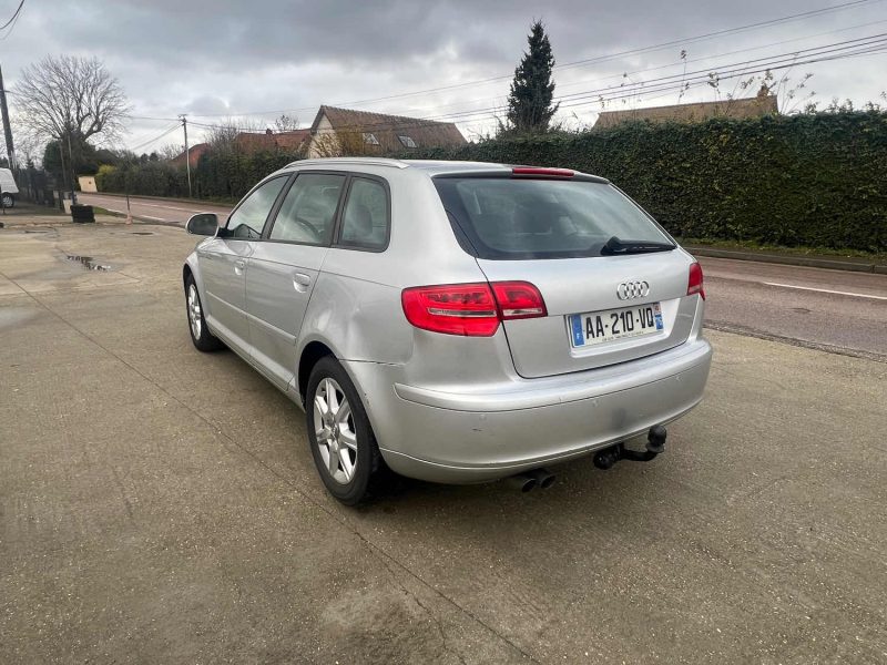 AUDI A3 SPORTBACK 2.0 TDI 140 CH ATTRACTION 