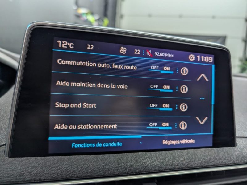 PEUGEOT 3008 1.6 BLUE HDI 120cv ALLURE EAT6 