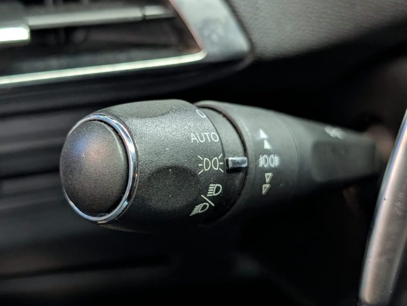 PEUGEOT 3008 1.6 BLUE HDI 120cv ALLURE EAT6 