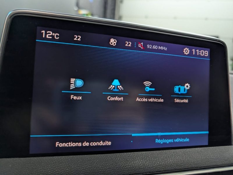 PEUGEOT 3008 1.6 BLUE HDI 120cv ALLURE EAT6 