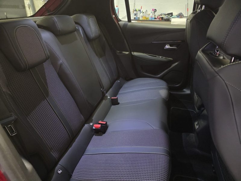 PEUGEOT 208 1.2 PURETECH 100 GT-LINE / 1ERE MAIN / SUIVI PEUGEOT