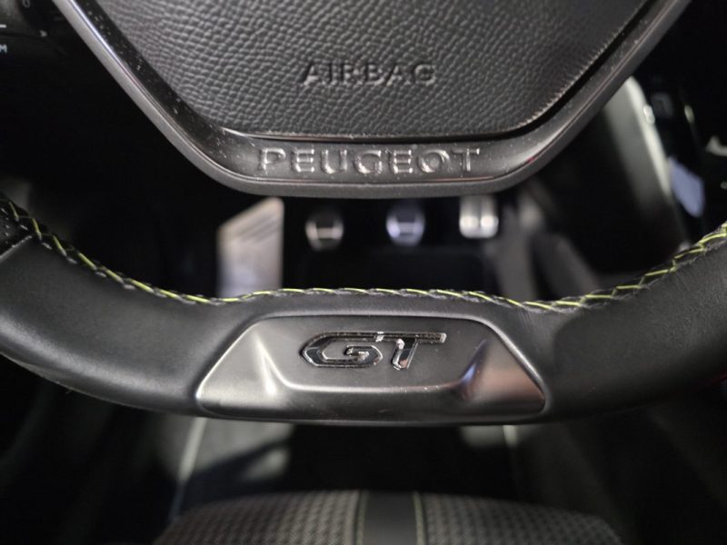PEUGEOT 208 1.2 PURETECH 100 GT-LINE / 1ERE MAIN / SUIVI PEUGEOT