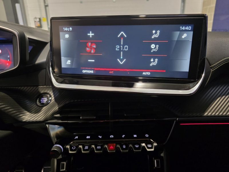 PEUGEOT 208 1.2 PURETECH 100 GT-LINE / 1ERE MAIN / SUIVI PEUGEOT