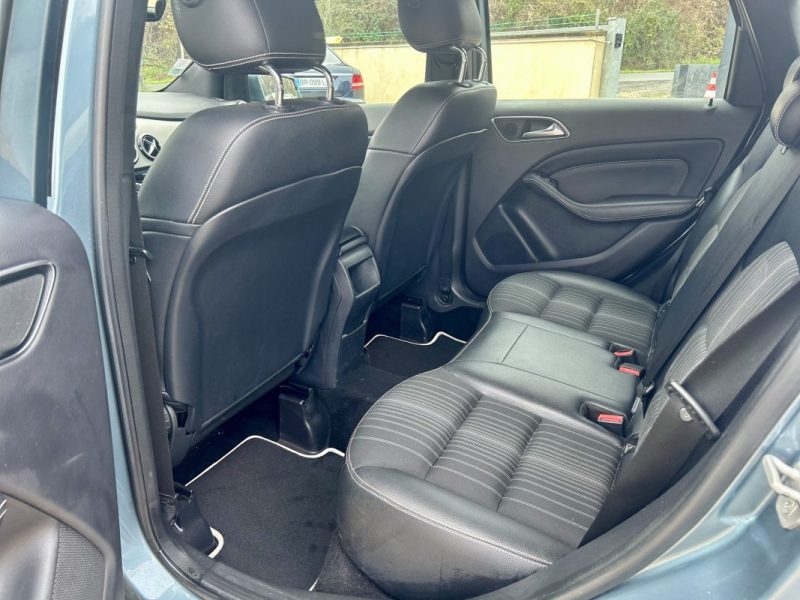 MERCEDES CLASSE B B200 CDI 136 CLASSIC 2013