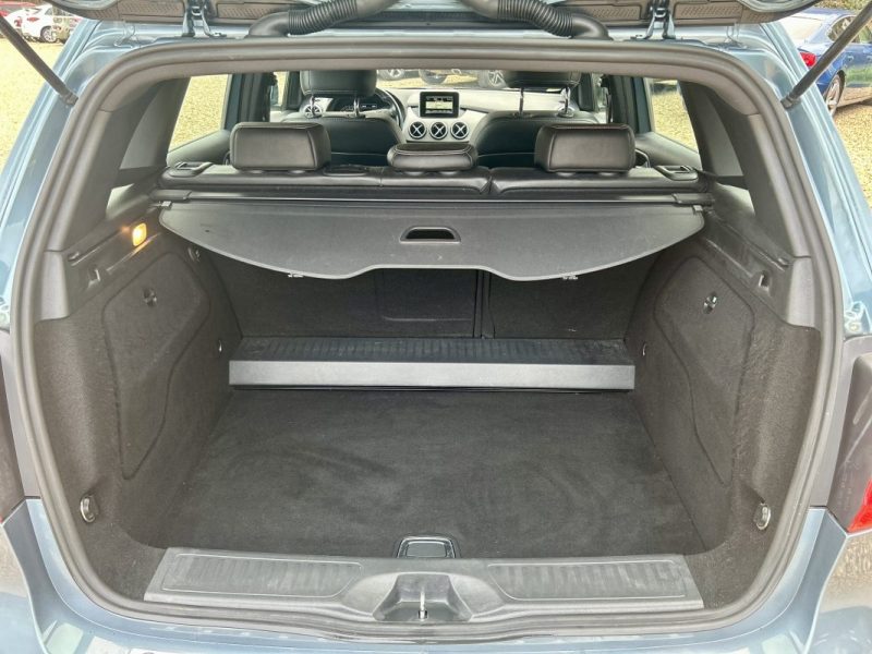 MERCEDES CLASSE B B200 CDI 136 CLASSIC 2013