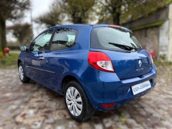 RENAULT CLIO 1.5 DCI - dynamic  2011