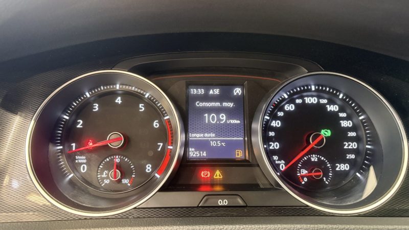 Volkswagen Golf 7  GTI PERFORMANCE 230ch DSG - Toit ouvrant - Suivi complet -Origine France-