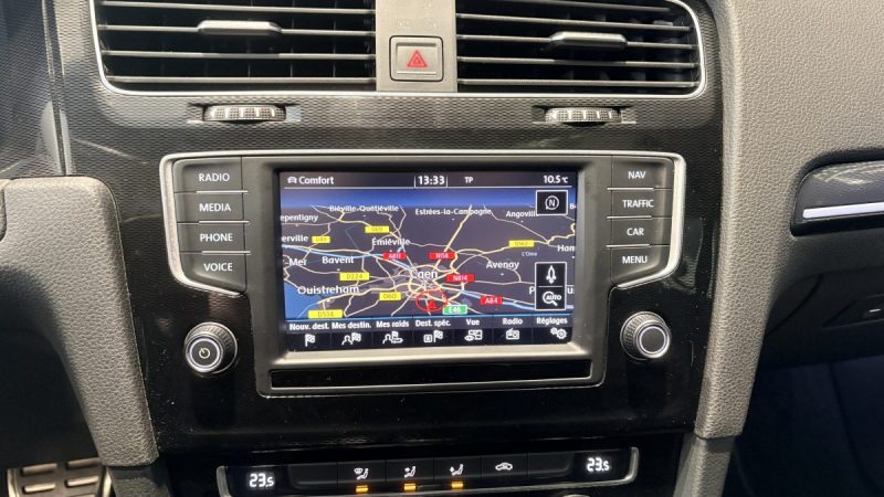 Volkswagen Golf 7  GTI PERFORMANCE 230ch DSG - Toit ouvrant - Suivi complet -Origine France-