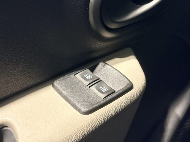 Dacia lodgy 1.5 DCI 90ch  SILVER LINE - Economique fiable - commande au volant - Dossier de facture 