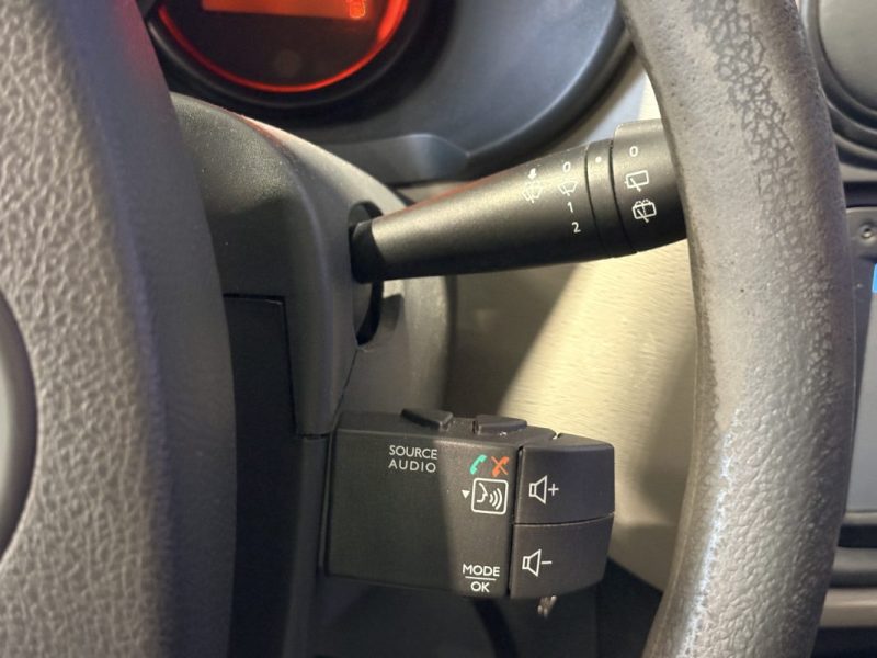 Dacia lodgy 1.5 DCI 90ch  SILVER LINE - Economique fiable - commande au volant - Dossier de facture 