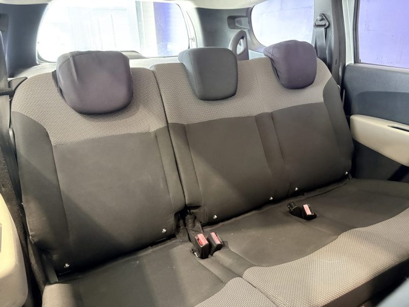 Dacia lodgy 1.5 DCI 90ch  SILVER LINE - Economique fiable - commande au volant - Dossier de facture 