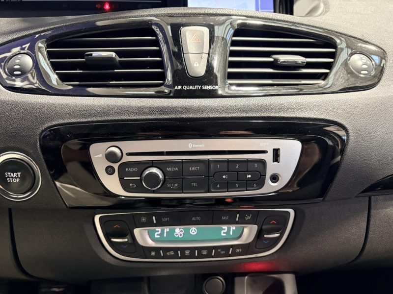Renault Scenic  3 1.5 DCI 110ch  BOSE 6