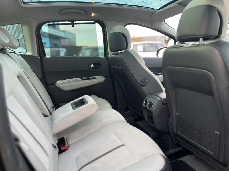 Peugeot 3008 1.6 E-HDi 115ch Edition Napapijri BMP6 