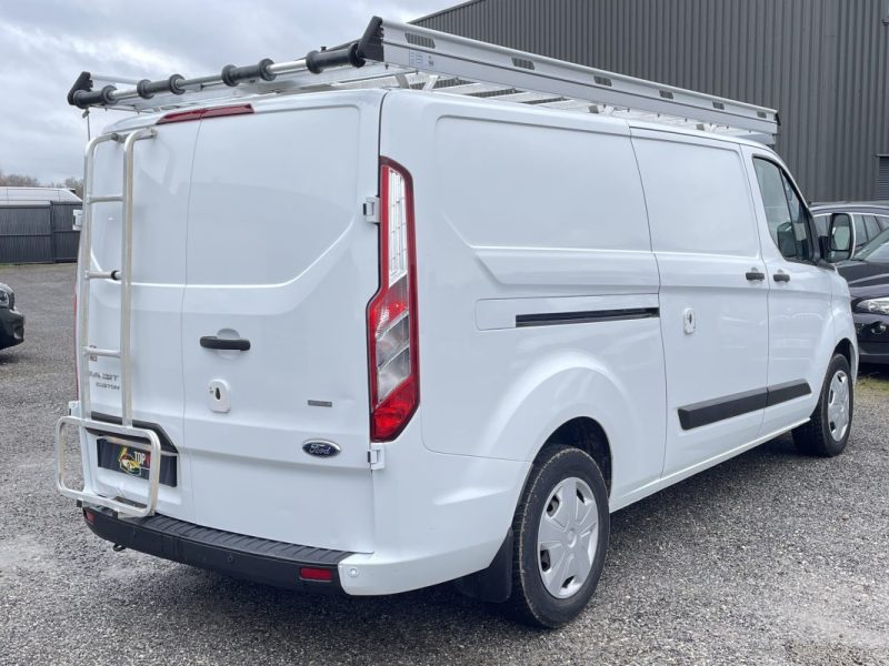 Ford Transit Custom ( 320 ) L2H1 2.0 EcoBlue 130ch Ambiente