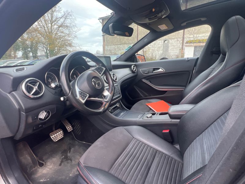 MERCEDES CLASSE CLA 117 SHOOTING SB CLA 220 CDI FASCINATION BA 2015