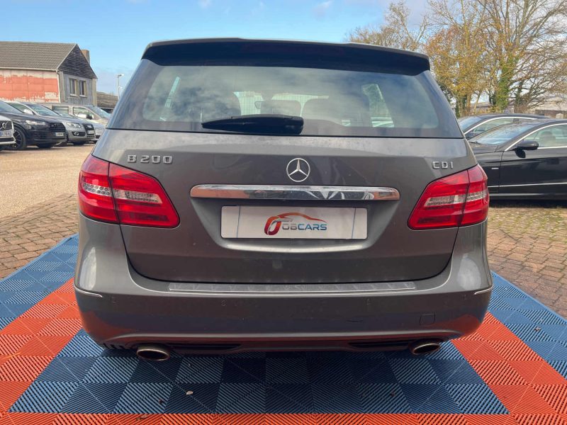 MERCEDES CLASSE B 200 CDi 1.8 CDi 16V 7G-DCT BlueEFFICIENCY 136 cv Boîte auto