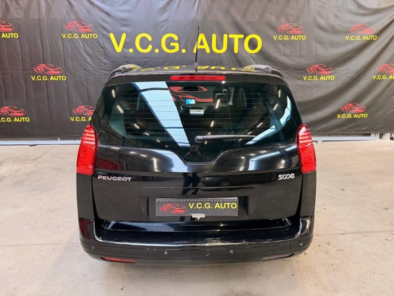 PEUGEOT 5008 2.0 HDI 150 PREMIUM PACK 