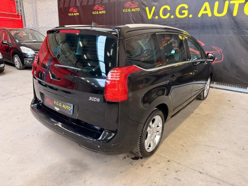 PEUGEOT 5008 2.0 HDI 150 PREMIUM PACK 
