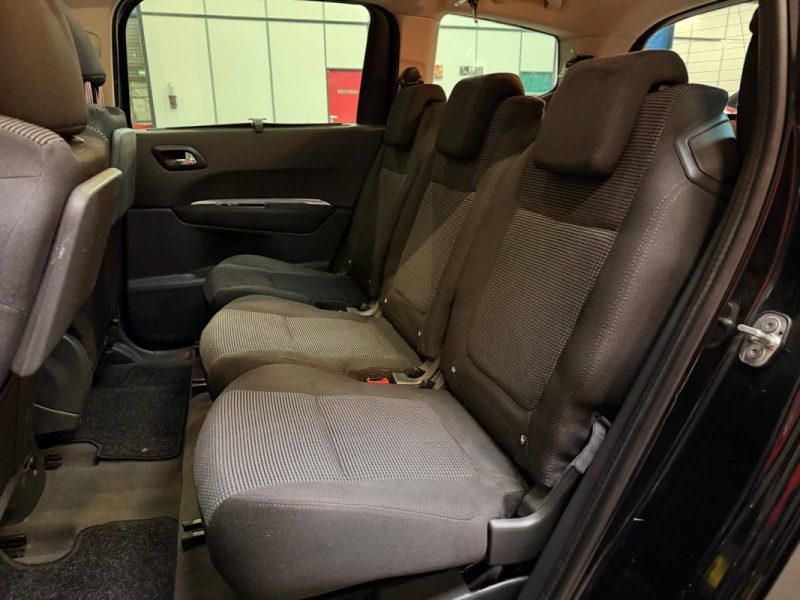 PEUGEOT 5008 2.0 HDI 150 PREMIUM PACK 