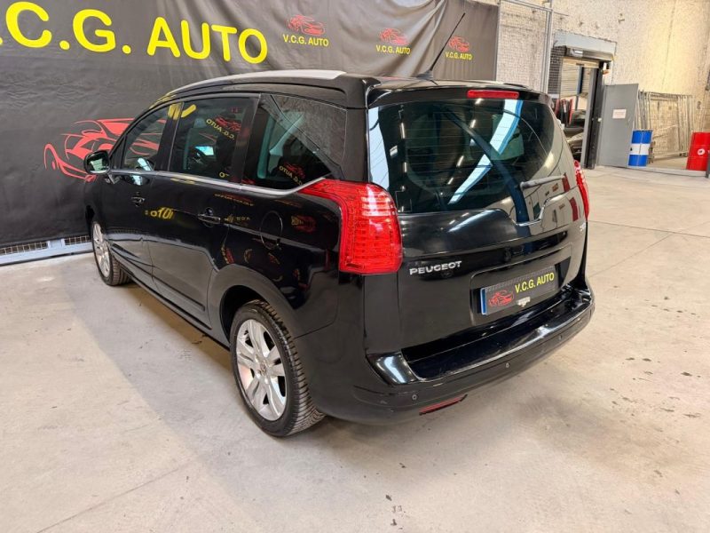 PEUGEOT 5008 2.0 HDI 150 PREMIUM PACK 