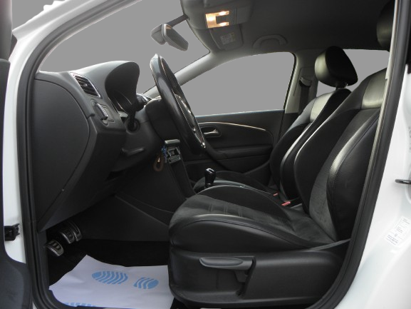 VOLKSWAGEN POLO 5 1.4 TDI 90 CH CROSS / 4 CH 2016