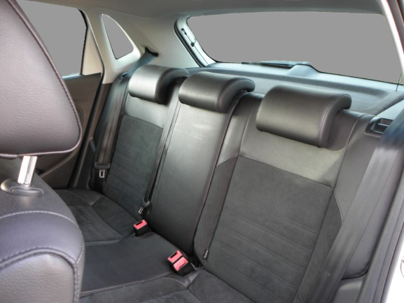 VOLKSWAGEN POLO 5 1.4 TDI 90 CH CROSS / 4 CH 2016