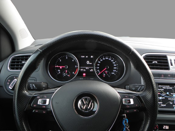 VOLKSWAGEN POLO 5 1.4 TDI 90 CH CROSS / 4 CH 2016
