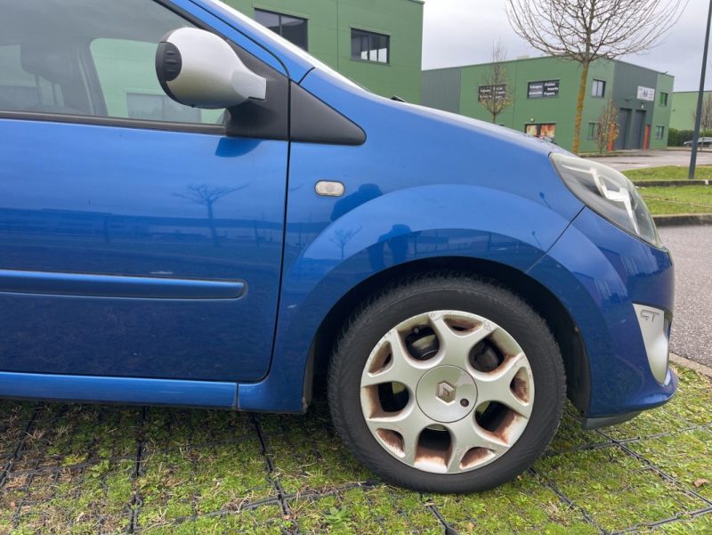 RENAULT TWINGO II GT 1.2 L TCE 100 ch