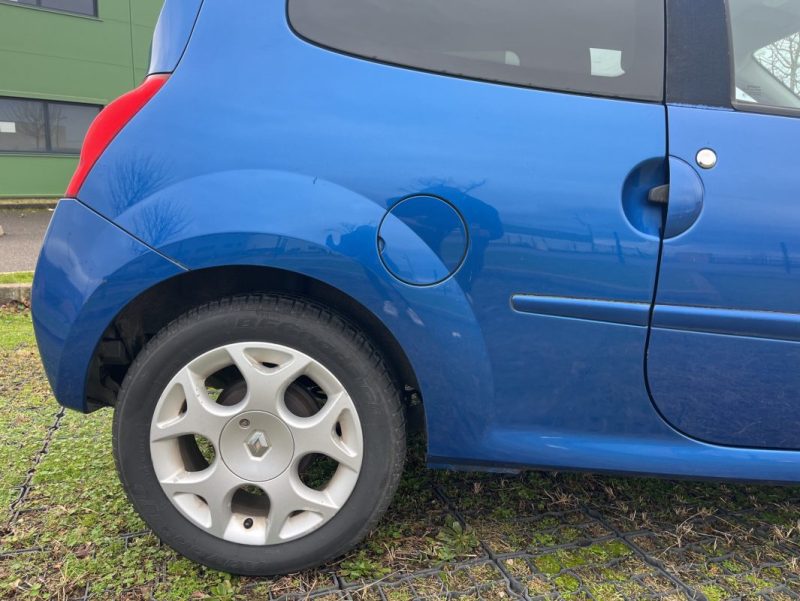 RENAULT TWINGO II GT 1.2 L TCE 100 ch