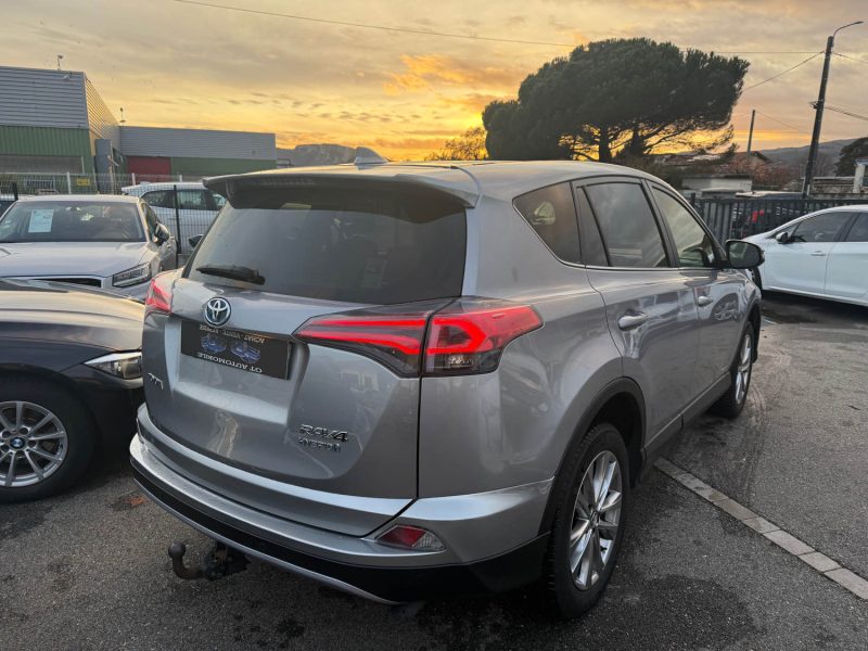 TOYOTA RAV4 - 4 HYBRIDE 2WD DYNAMIC 2018