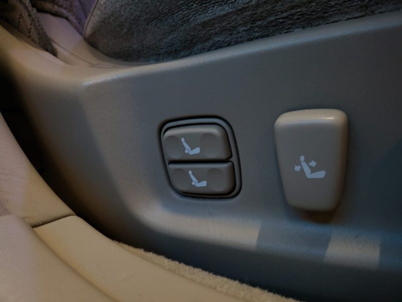 TOYOTA CROWN MAJESTA 3.0 220cv/ IMPORT JAPON + SUPRESSION DE SILENCIEUX + COMBINE FILTE / 