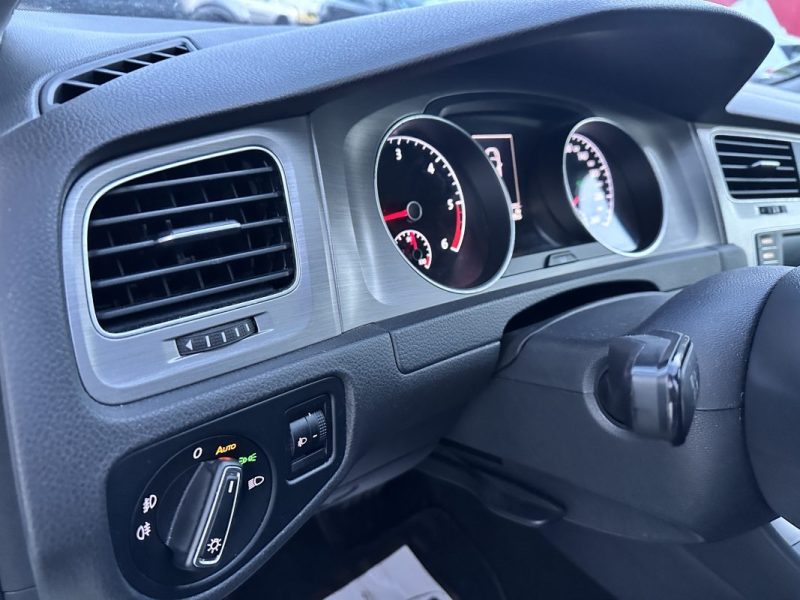 VOLKSWAGEN GOLF VII 1.6 TDI 110 ALLSTAR DSG