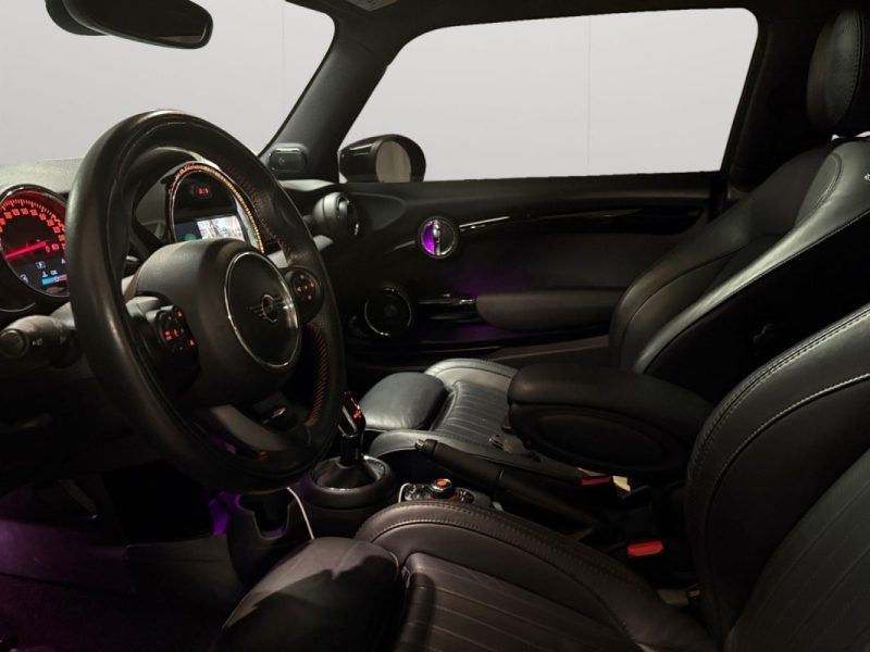 MINI MINI 3 F56 JOHN COOPER WORKS BA 2019