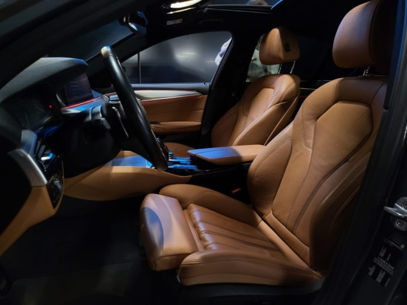 BMW SERIE 5 520i G30 184CV M SPORT STAGE 1 SHIFTECH TOIT OUVRANT / 360° / CARPLAY SUIVI BMW