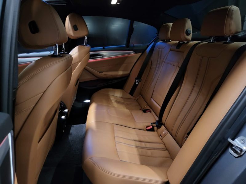 BMW SERIE 5 520i G30 184CV M SPORT STAGE 1 SHIFTECH TOIT OUVRANT / 360° / CARPLAY SUIVI BMW