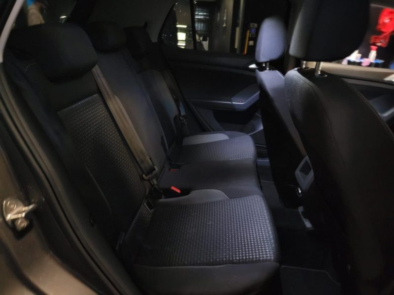 VOLKSWAGEN T-CROSS 1.0 TSI 110cv ACTIVE DSG7 ANGLES MORT / CAMERA / CARPLAY / KEYLESS