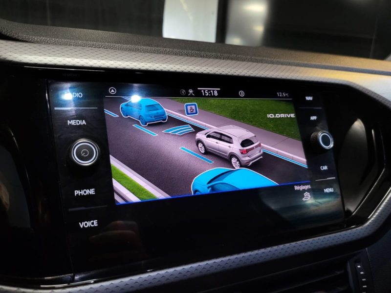 VOLKSWAGEN T-CROSS 1.0 TSI 110cv ACTIVE DSG7 ANGLES MORT / CAMERA / CARPLAY / KEYLESS