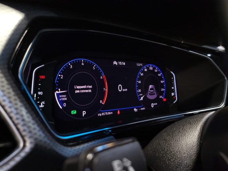 VOLKSWAGEN T-CROSS 1.0 TSI 110cv ACTIVE DSG7 ANGLES MORT / CAMERA / CARPLAY / KEYLESS