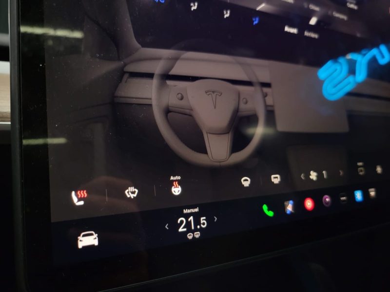 TESLA MODEL Y RWD LONG RANGE GRANDE AUTONOMIE PROPULSION 1ER MAIN 2024