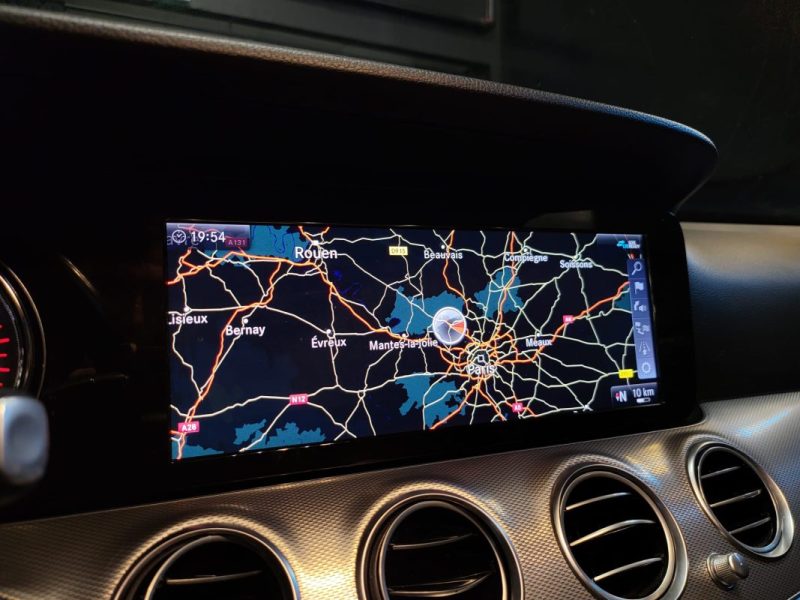 MERCEDES CLASSE E 300 HYBRIDE EQ POWER RECHARGEABLE AVANTGARDE 360° / CARPLAY 