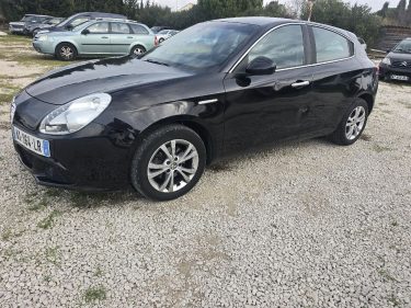 ALFA ROMEO GIULIETTA 1.6 JTDM 105CH VENTE A PROS  2010