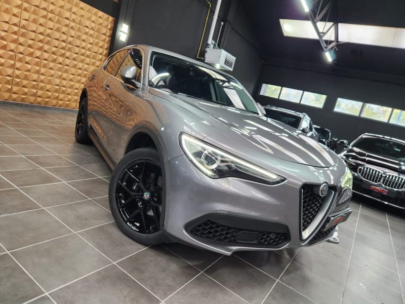 ALFA ROMEO STELVIO 2.0 TURBO 280 SUPER Q4 AT8*CAMERA*CUIR* 2017
