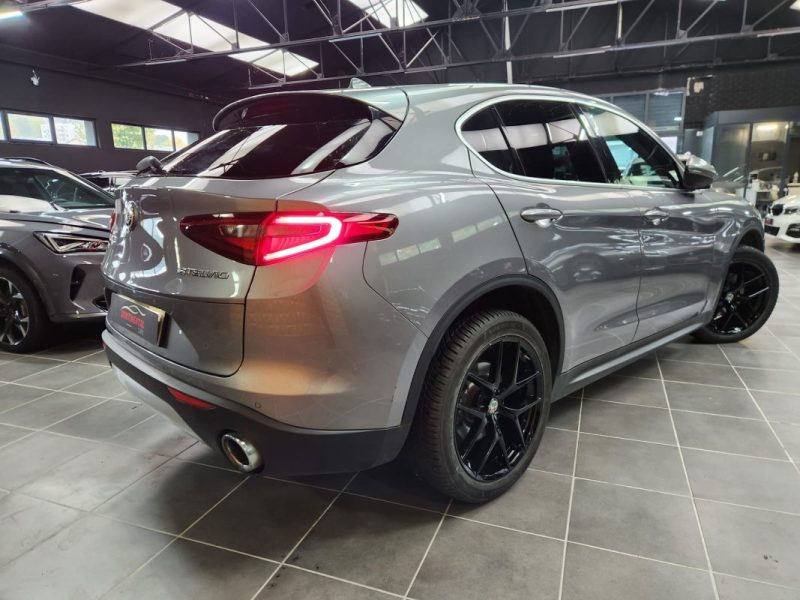 ALFA ROMEO STELVIO 2.0 TURBO 280 SUPER Q4 AT8*CAMERA*CUIR* 2017