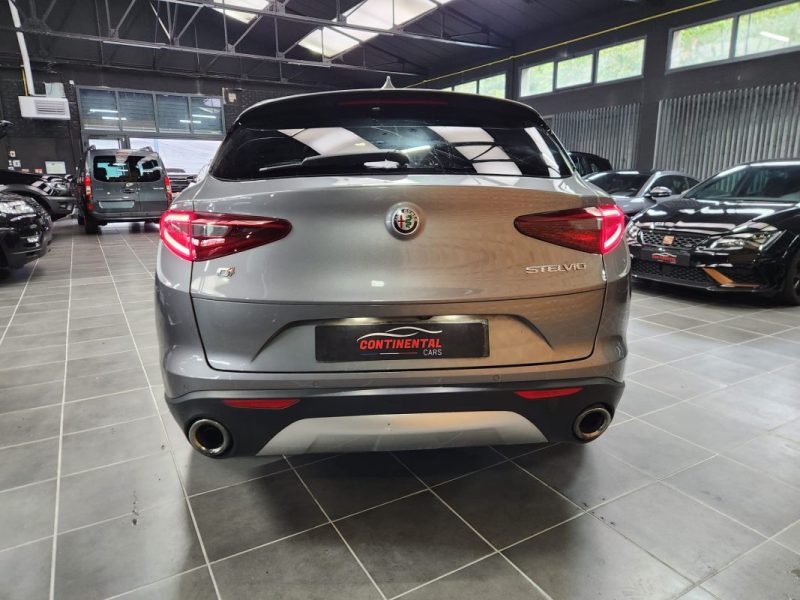 ALFA ROMEO STELVIO 2.0 TURBO 280 SUPER Q4 AT8*CAMERA*CUIR* 2017