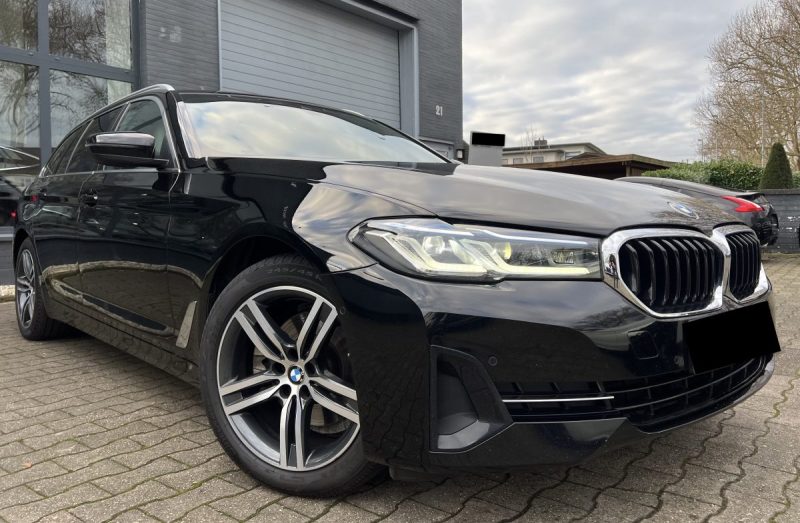 BMW SERIE 5 G31 TOURING 520D Model 2021 190 LUXURY BVA8*LIVE COCKPIT*CAMERA*CUIR* 