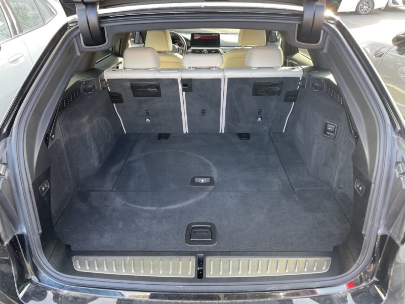 BMW SERIE 5 G31 TOURING 520D Model 2021 190 LUXURY BVA8*LIVE COCKPIT*CAMERA*CUIR* 