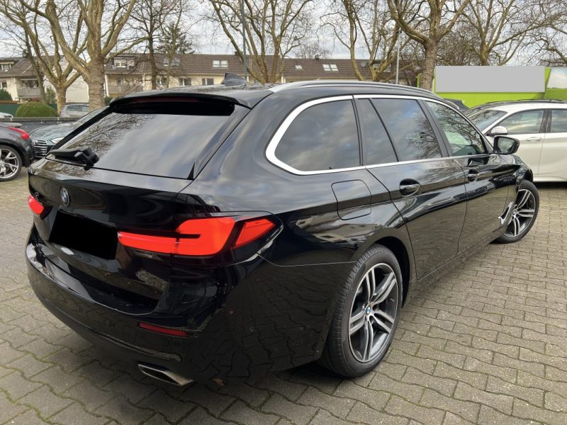 BMW SERIE 5 G31 TOURING 520D Model 2021 190 LUXURY BVA8*LIVE COCKPIT*CAMERA*CUIR* 