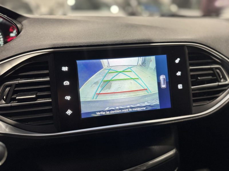 Peugeot 308 SW 1.2 130ch Allure – Toit panoramique – Distribution OK – Suivi complet